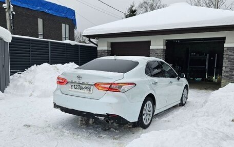 Toyota Camry, 2018 год, 2 300 000 рублей, 3 фотография