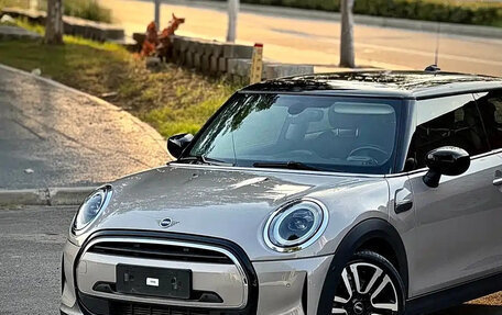 MINI Clubman, 2022 год, 2 196 111 рублей, 2 фотография