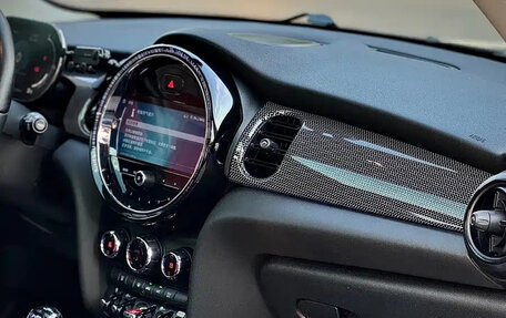 MINI Clubman, 2022 год, 2 196 111 рублей, 12 фотография