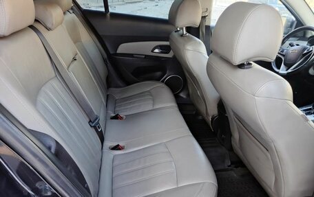 Chevrolet Cruze II, 2011 год, 643 000 рублей, 14 фотография