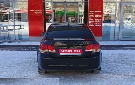 Chevrolet Cruze II, 2011 год, 643 000 рублей, 6 фотография