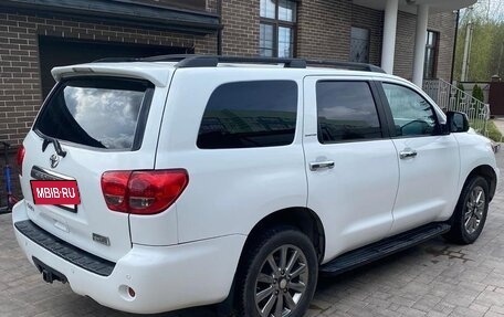 Toyota Sequoia II рестайлинг, 2008 год, 2 650 000 рублей, 3 фотография
