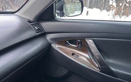 Toyota Camry, 2007 год, 1 000 000 рублей, 9 фотография