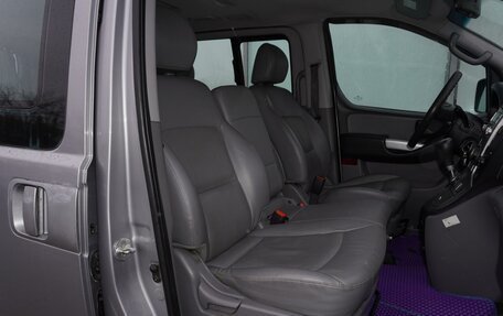 Hyundai Grand Starex Grand Starex I рестайлинг 2, 2014 год, 1 699 000 рублей, 12 фотография