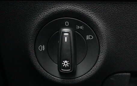 Skoda Karoq I, 2021 год, 2 399 000 рублей, 26 фотография