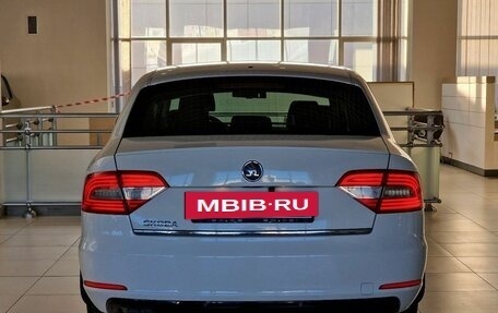 Skoda Superb III рестайлинг, 2014 год, 999 000 рублей, 7 фотография