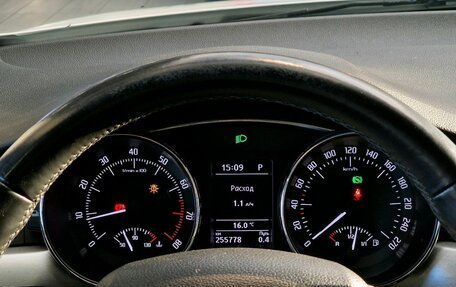 Skoda Superb III рестайлинг, 2014 год, 999 000 рублей, 11 фотография