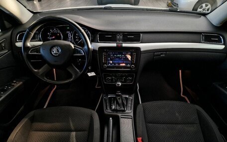 Skoda Superb III рестайлинг, 2014 год, 999 000 рублей, 13 фотография