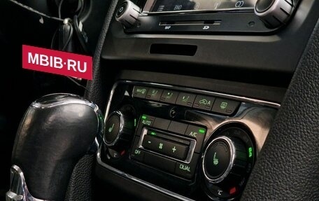 Skoda Superb III рестайлинг, 2014 год, 999 000 рублей, 19 фотография