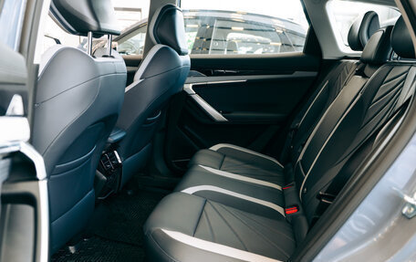 Geely Atlas, 2025 год, 3 760 990 рублей, 19 фотография