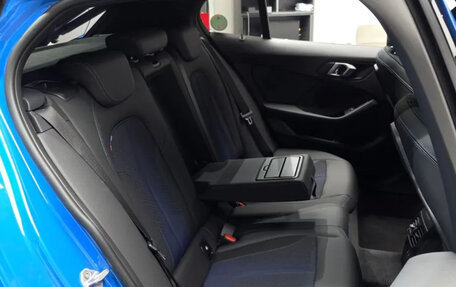 BMW 1 серия, 2023 год, 4 360 000 рублей, 11 фотография