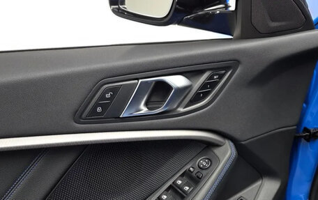 BMW 1 серия, 2023 год, 4 360 000 рублей, 19 фотография