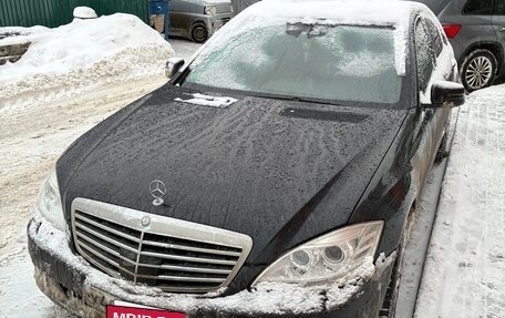 Mercedes-Benz S-Класс, 2009 год, 2 000 000 рублей, 2 фотография