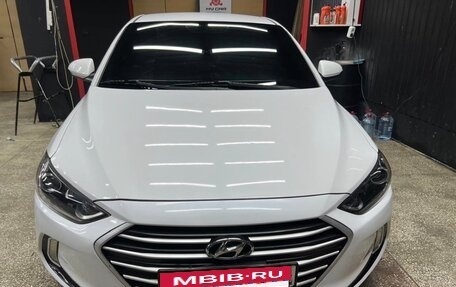 Hyundai Elantra VI рестайлинг, 2016 год, 1 150 000 рублей, 4 фотография