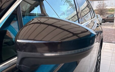 Volkswagen Tiguan II, 2018 год, 2 499 000 рублей, 5 фотография