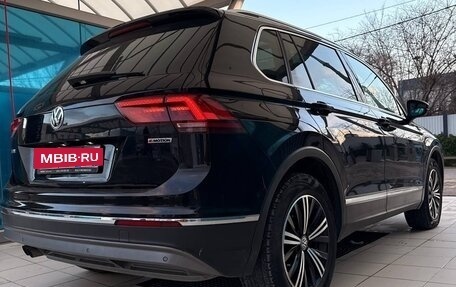 Volkswagen Tiguan II, 2018 год, 2 499 000 рублей, 9 фотография