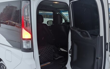 Honda Stepwgn IV, 2019 год, 2 350 000 рублей, 9 фотография