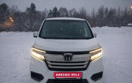 Honda Stepwgn IV, 2019 год, 2 350 000 рублей, 32 фотография