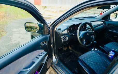 Mitsubishi Outlander III рестайлинг 3, 2002 год, 530 000 рублей, 4 фотография