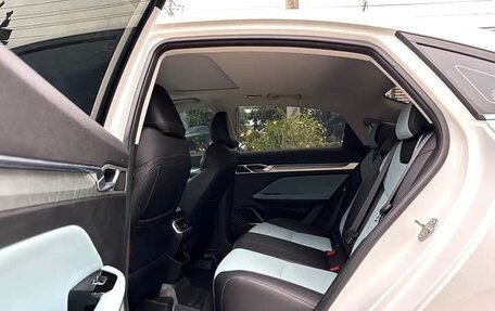 Geely Emgrand, 2023 год, 999 000 рублей, 9 фотография