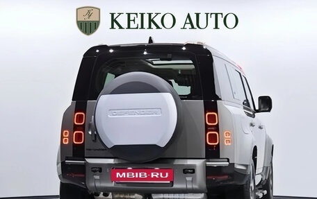 Land Rover Defender II, 2024 год, 11 300 000 рублей, 20 фотография