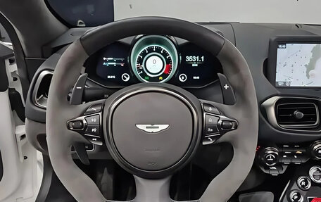 Aston Martin V8 Vantage IV, 2022 год, 19 240 000 рублей, 5 фотография