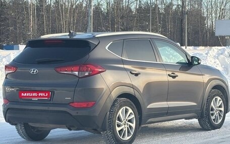 Hyundai Tucson III, 2017 год, 1 795 000 рублей, 2 фотография