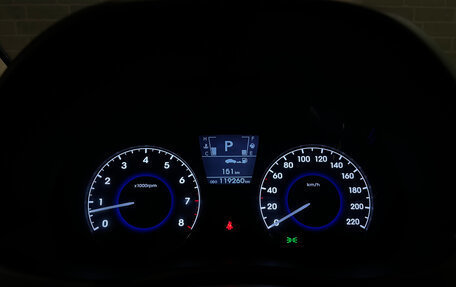 Hyundai Solaris II рестайлинг, 2011 год, 869 000 рублей, 19 фотография