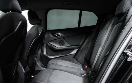 BMW 1 серия, 2019 год, 2 290 000 рублей, 12 фотография