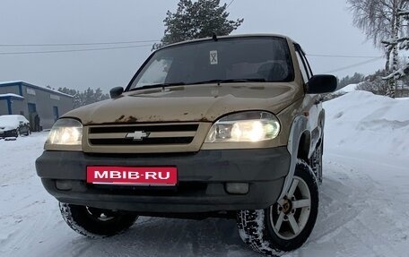 Chevrolet Niva I рестайлинг, 2005 год, 220 000 рублей, 1 фотография