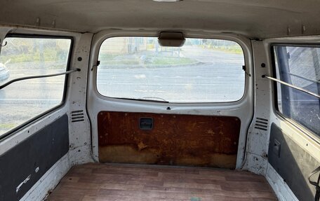 Mazda Bongo IV, 2002 год, 300 000 рублей, 8 фотография