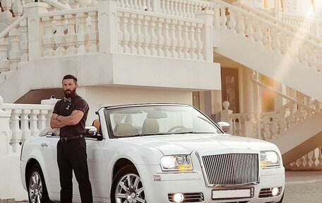 Chrysler 300C II, 2008 год, 3 100 000 рублей, 25 фотография