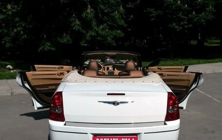 Chrysler 300C II, 2008 год, 3 100 000 рублей, 16 фотография