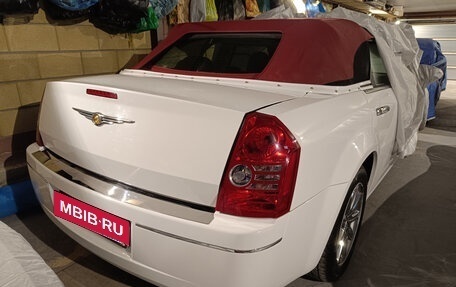 Chrysler 300C II, 2008 год, 3 100 000 рублей, 34 фотография
