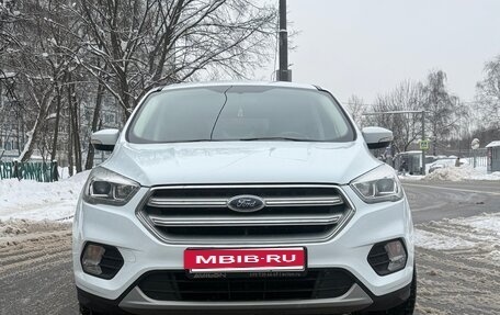 Ford Kuga III, 2018 год, 1 800 000 рублей, 2 фотография