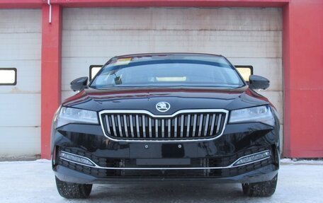 Skoda Superb III рестайлинг, 2025 год, 3 190 000 рублей, 4 фотография