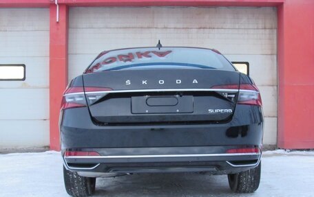 Skoda Superb III рестайлинг, 2025 год, 3 190 000 рублей, 8 фотография