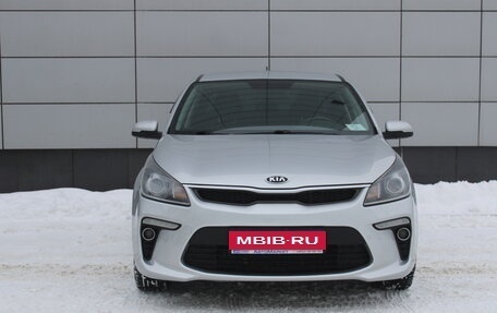 KIA Rio IV, 2017 год, 995 000 рублей, 2 фотография