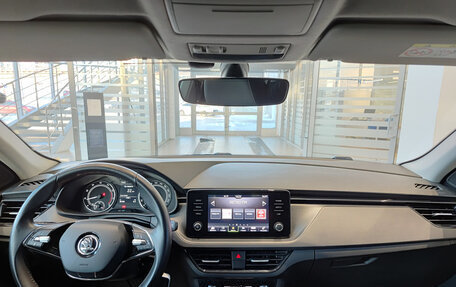 Skoda Rapid II, 2021 год, 1 729 000 рублей, 17 фотография