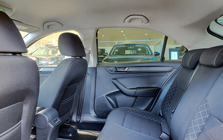 Skoda Rapid II, 2021 год, 1 729 000 рублей, 15 фотография