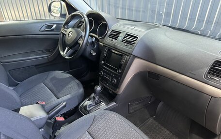 Skoda Yeti I рестайлинг, 2016 год, 1 599 900 рублей, 10 фотография