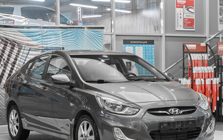 Hyundai Solaris II рестайлинг, 2011 год, 705 000 рублей, 3 фотография