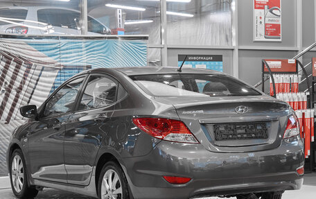 Hyundai Solaris II рестайлинг, 2011 год, 705 000 рублей, 4 фотография