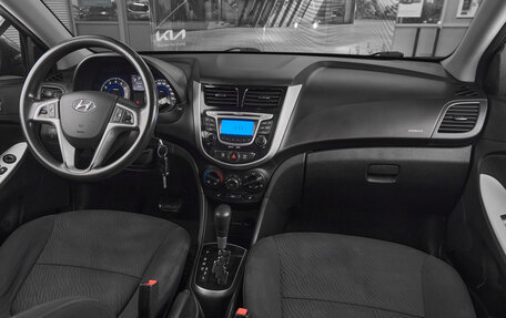 Hyundai Solaris II рестайлинг, 2011 год, 705 000 рублей, 9 фотография