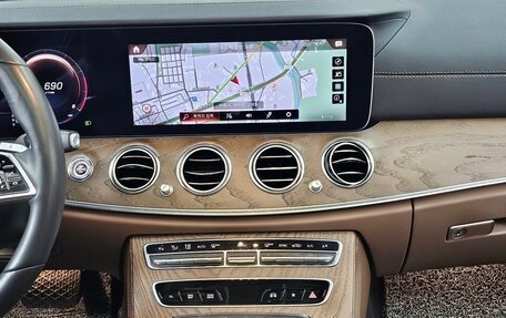 Mercedes-Benz E-Класс, 2022 год, 5 040 000 рублей, 10 фотография