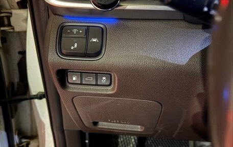 KIA K5 II, 2018 год, 1 850 000 рублей, 8 фотография