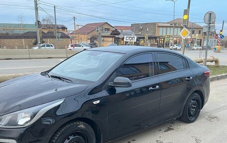 KIA Rio IV, 2019 год, 1 450 000 рублей, 2 фотография