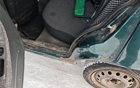 Daewoo Nexia I рестайлинг, 1996 год, 100 000 рублей, 6 фотография