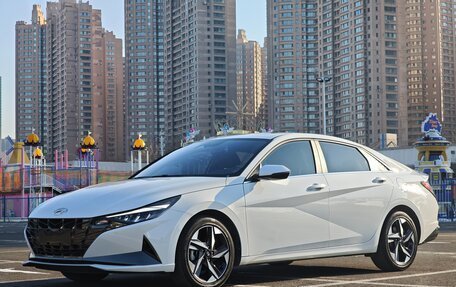 Hyundai Elantra, 2022 год, 1 420 000 рублей, 1 фотография