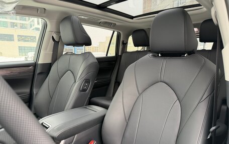 Toyota Highlander, 2026 год, 3 990 000 рублей, 13 фотография